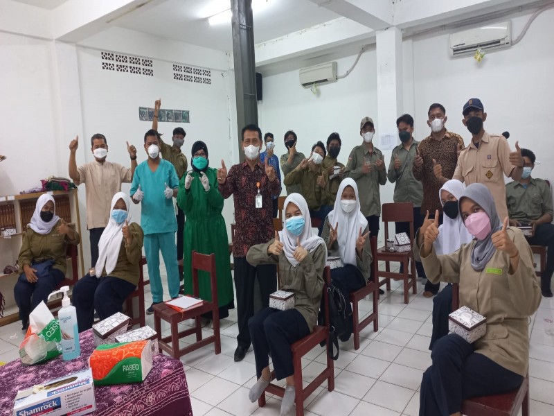 Foto Swab Antigen SMK Muhammadiyah 3 Tangerang Selatan