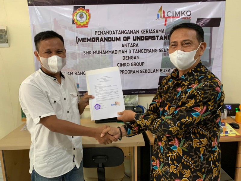 Foto MoU SMK Muhammadiyah 3 Tangerang Selatan dengan PT CIMKO Media Grup